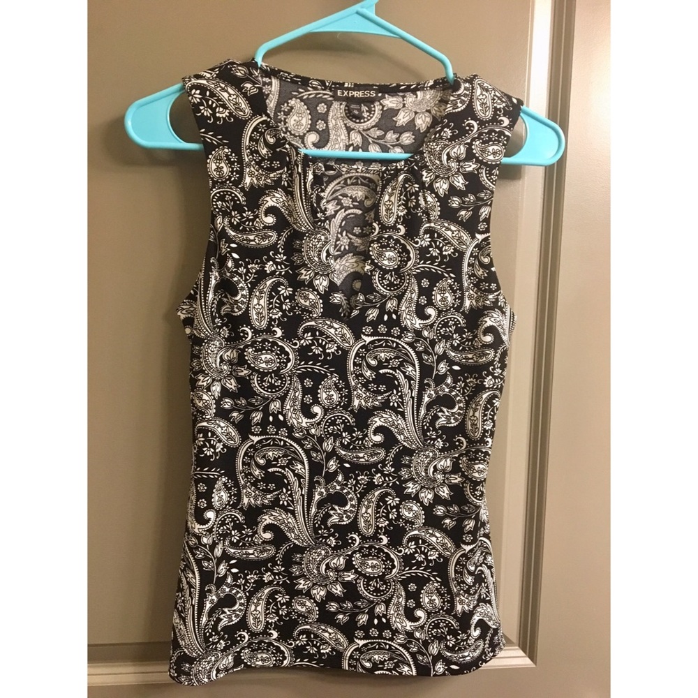 Express black and white printed top